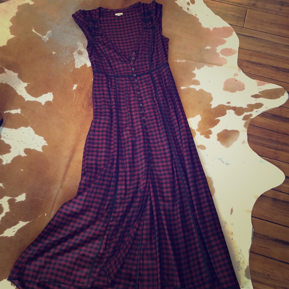 Ecote Plaid Maxi Dress
